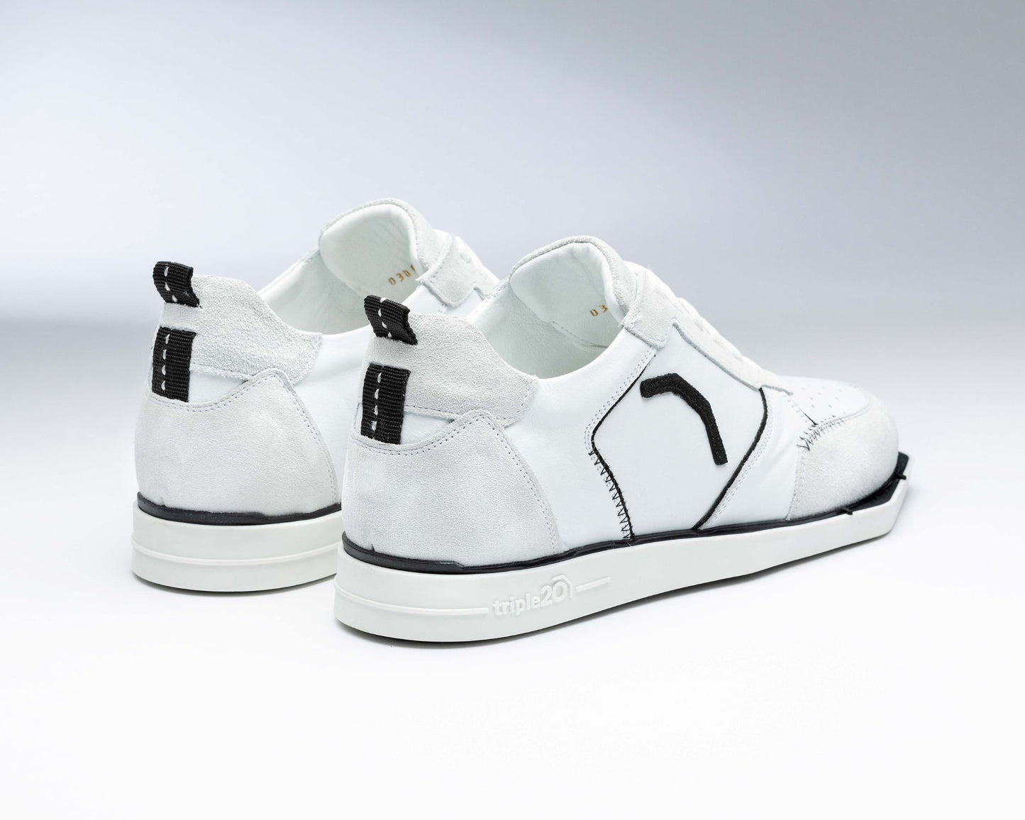 triple20® - Dartschuhe - Leder weiß schwarz