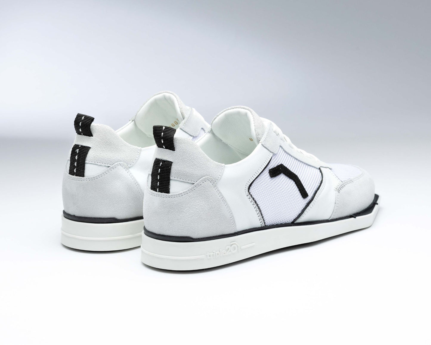 triple20® - Dartschuhe - Leder und sportives Mesh weiß/schwarz