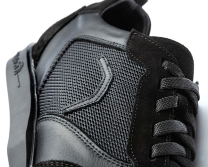 triple20® Dartschuhe - Leder und sportives Mesh schwarz